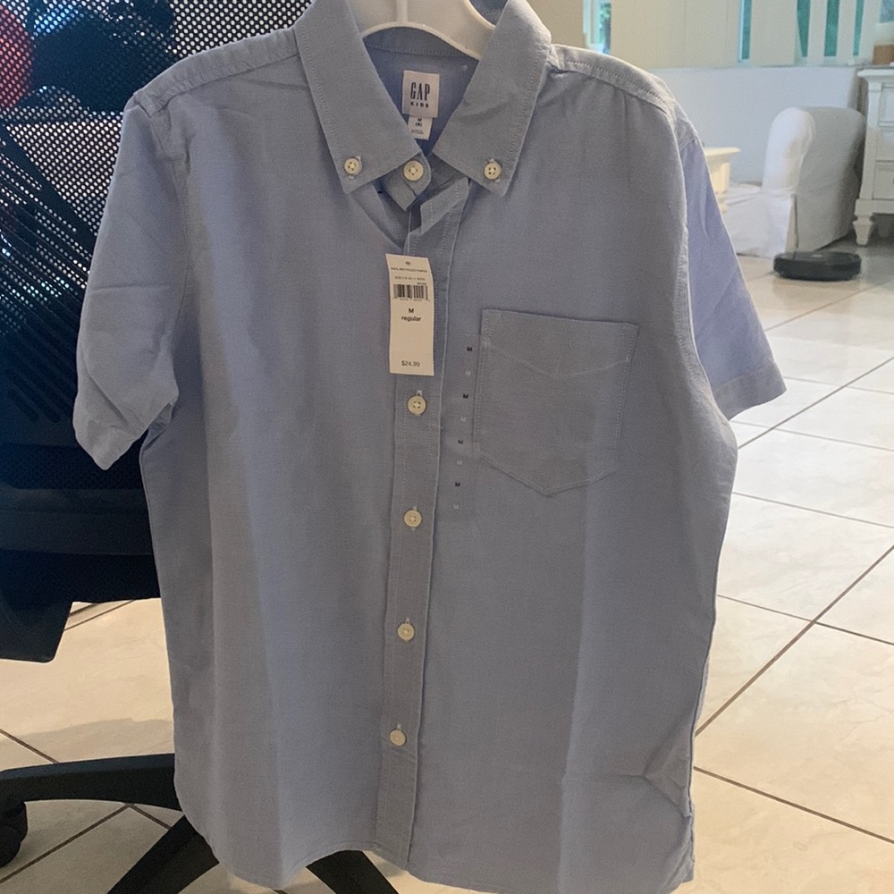 Boys Gap medium light blue shirt. Never worn with tags attached